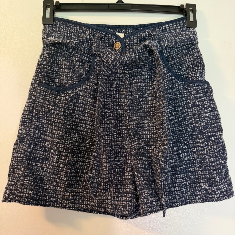 Joie Textured Knit Flowy Shorts Size 4 Navy White Lightweight Summer Chic